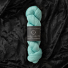 WYS Exquisite Lace mezgimo siūlai (80% Folklando avių vilna; 20% Mulberry šilkas)