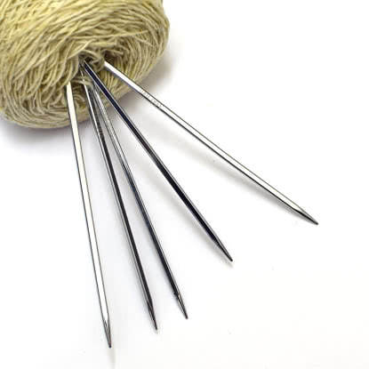 KnitPro Nova Cubics - kvadratiniai metaliniai virbalai kojinėms